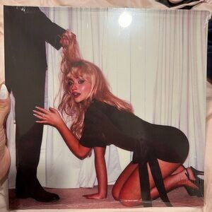 Sabrina Carpenter Man’s Best Fried Signed Vinyl